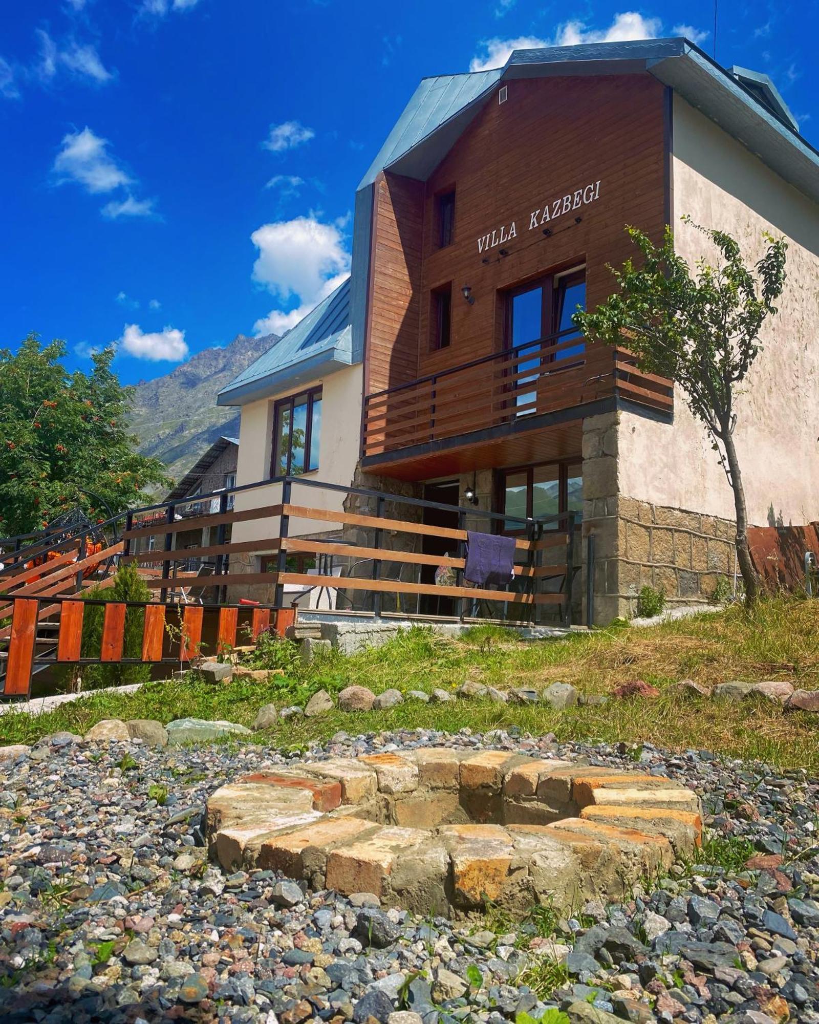 Villa Kazbegi エクステリア 写真